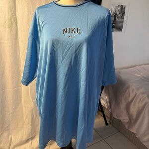 Nike Men's Light Blue Short Sleeve Tee